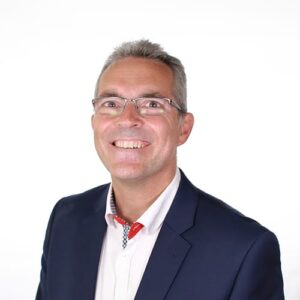 simon dexter a bariatric surgeon consultant at Tonic Surgery