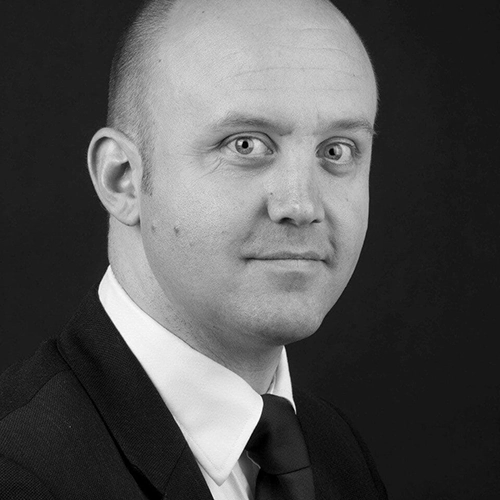 Headshot of Andrew Currie